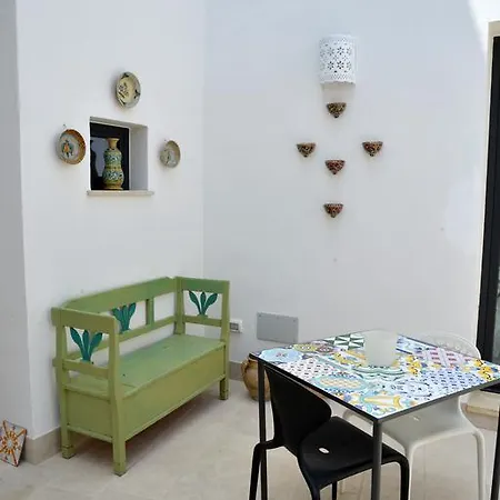 Bed & Breakfast Masseria Palane 3*