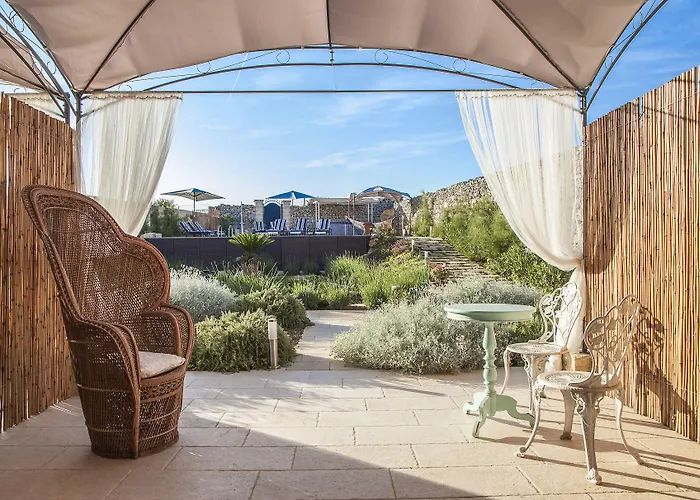 Masseria Palane Bed and breakfast