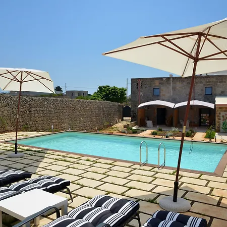 Oda ve Kahvaltı Masseria Palane Patù
