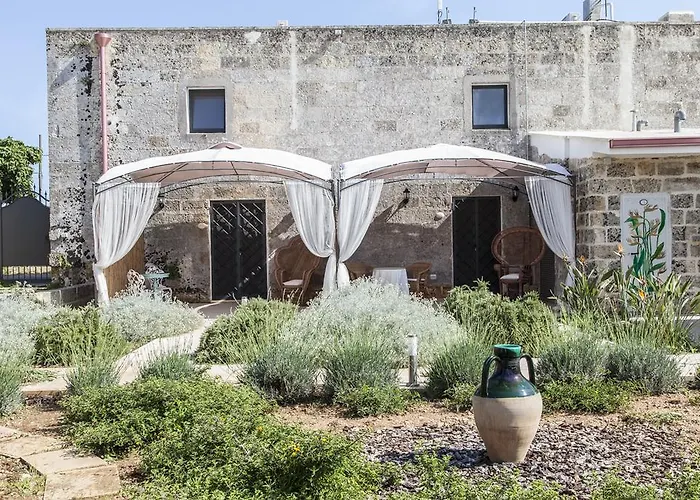 Alojamento de Acomodação e Pequeno-almoço Masseria Palane